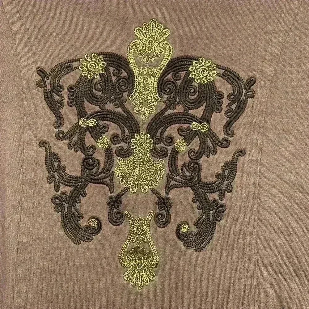 Soft surroundings sized small, brown, zip up jacket embroidered back pockets - Picture 2 of 6